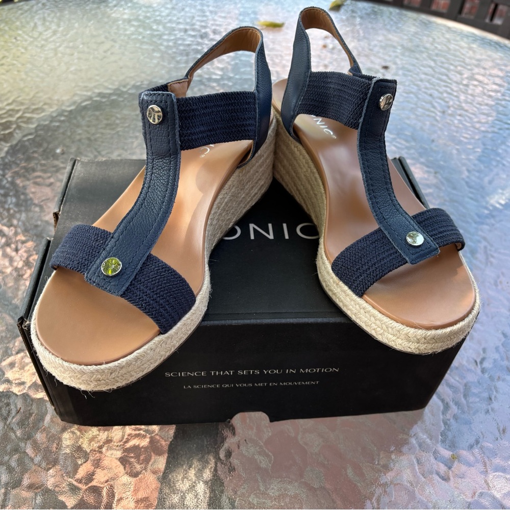 Vionic Blue Sandals with Contoured Footbed and Buckle Detail